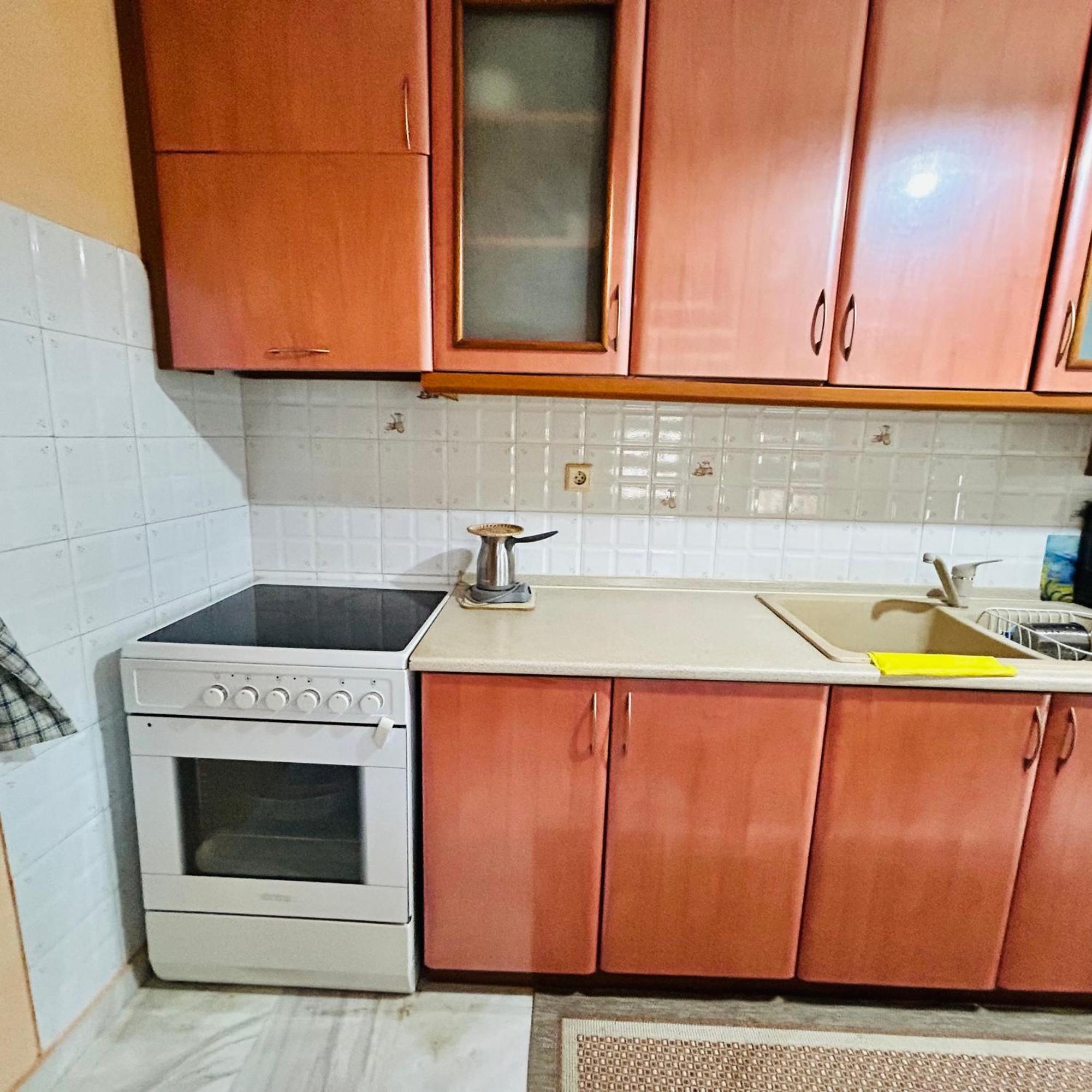Next To The Beach Apartments Офринион Екстериор снимка